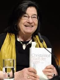 Morreu Christa Wolf, a mais importante escritora da ex-RDA